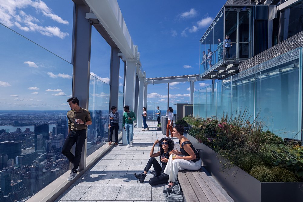Summit new york one vanderbilt une plateforme d’observation unique pour une vue spectaculaire sur la ville