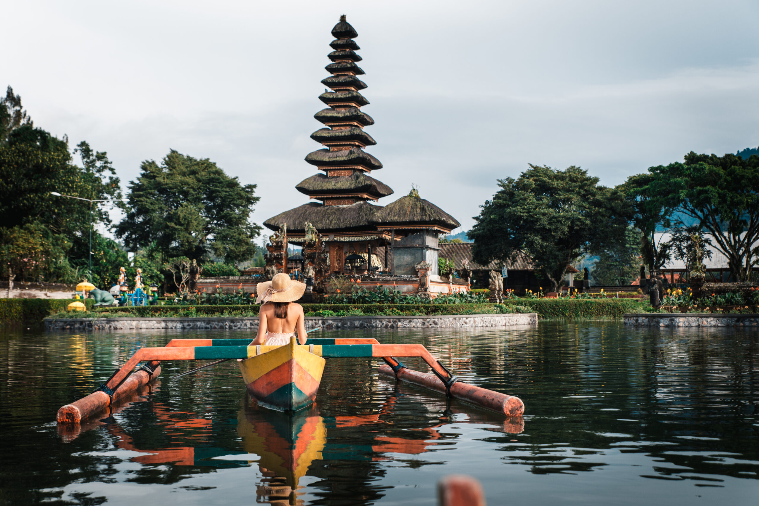 Denpasar indonésie entre traditions balinaises et modernité au cœur de l’archipel de bali