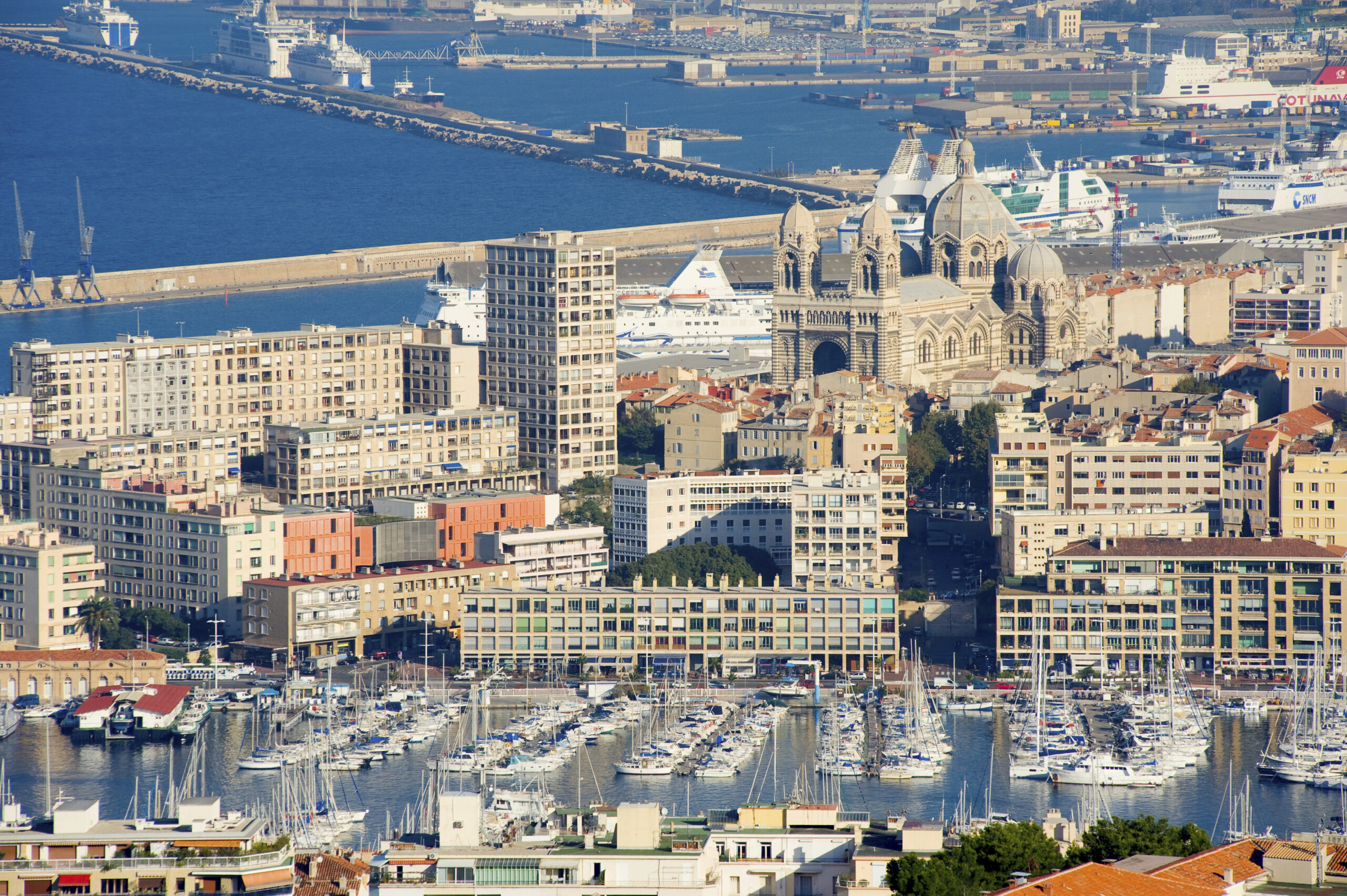 Marseille visite entre patrimoine, découverte, calanques et gastronomie sur la Méditerranée