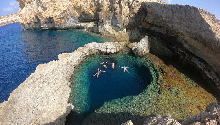 Plongée à Malte : le Blue Hole de Gozo, profondeur, accès et ce qui reste de l’Azure Window